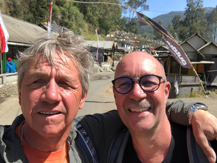 f27d8041-4a31-4809-a76b-8ffa271d995e